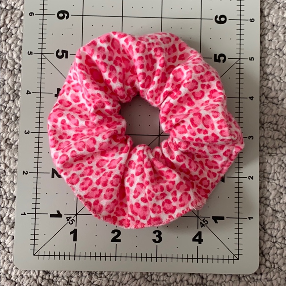 Scrunchie - Picture 3 of 3